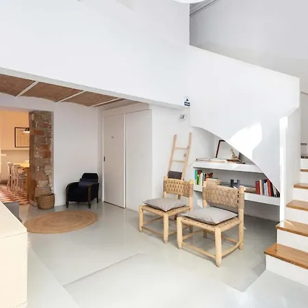 Intimate House - Heart Of Sarria Apartment Barcelona